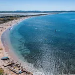 Front De Accès Presqu'île De Giens-sea&mountain Pleasure * Hyères