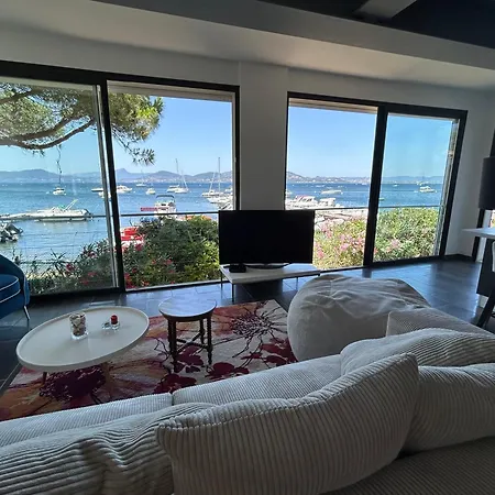 Front De Acces Presqu'ile De Giens-sea And Mountain Pleasure Villa